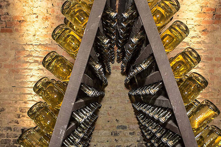 Schlumberger Cellar Dünyaları