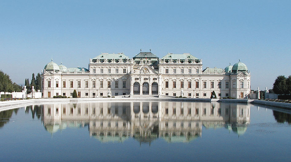 Belvedere Palace Fountain