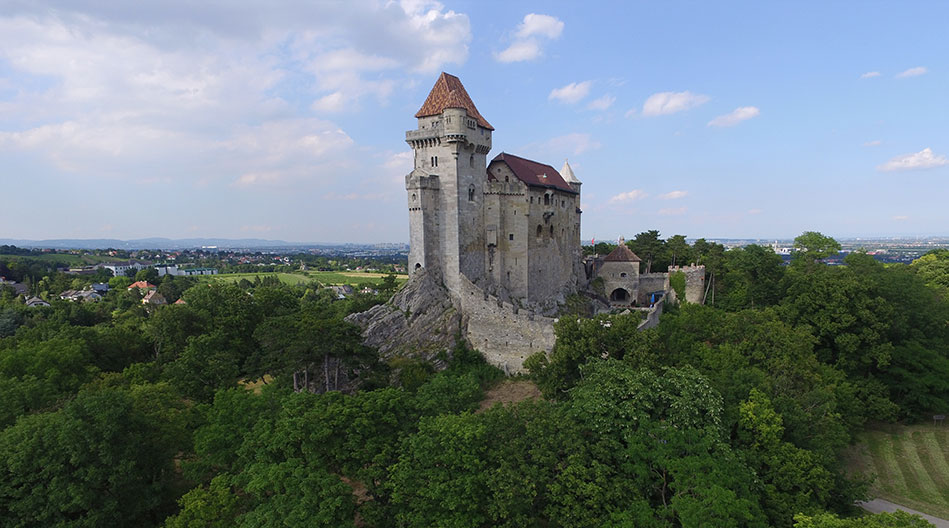 Castillo de Liechtenstein vista panoramica