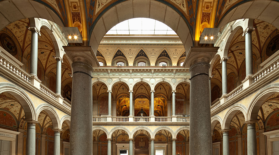 Museum für angewandte Kunst Säulenhalle