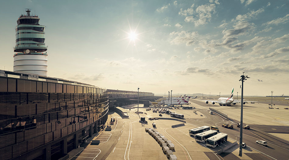 Visitor World Vienna Airport panoramic view